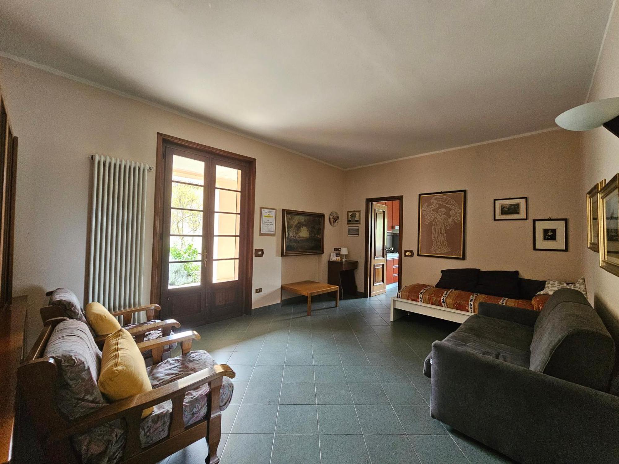 Casa Vincenzo 130 Mq Con Portico Ed Ingresso Esclusivo Dal Giardino Villa Felino Exteriör bild